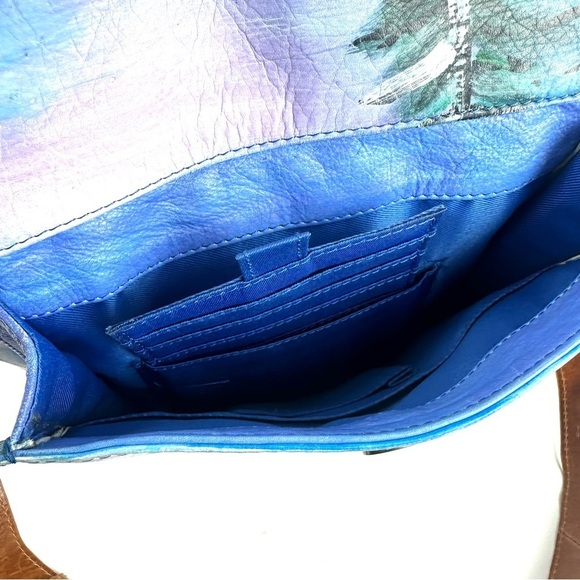 Sharif Artistic Expressions Crossbody Bag Hand Painted Leather Winter Wonderland - Picture 5 of 15